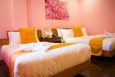 فندق Royal Mansion