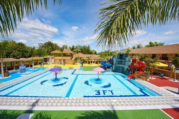 Kabaleyan Cove Resort Powered By Cocotel