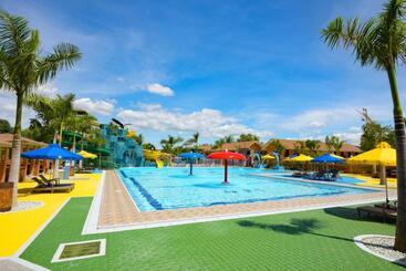 Kabaleyan Cove Resort Powered By Cocotel