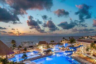 هتل Moon Palace Nizuc All Inclusive