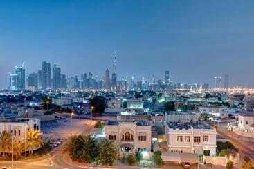 هتل Urban Al Khoory