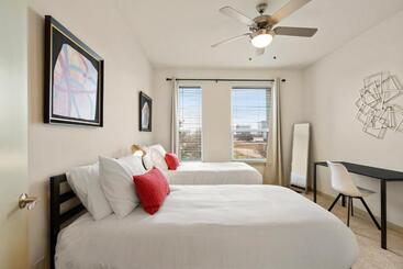 Kasa Love Fieldmedical District Dallas