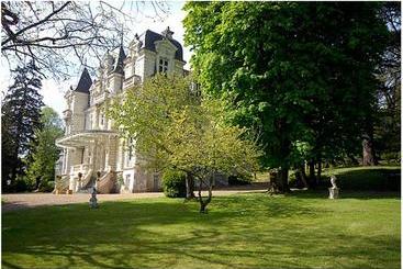 تختخواب و صبحانه Chateau Bouvet Ladubay