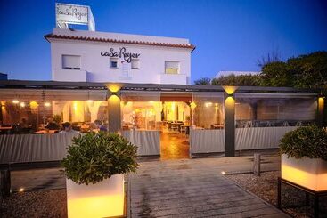 مسافرخانه Casa Reyes El Palmar