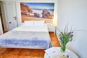 مسافرخانه Casa Reyes El Palmar