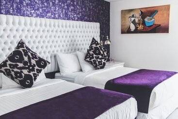 هتل Mansión María Luxury House