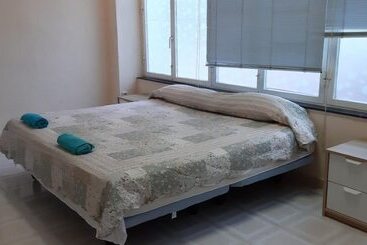 Hostal Marqués Del Campo   Hostel