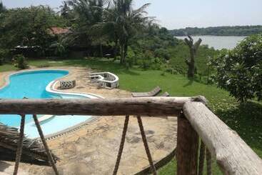 هتل Cooke Villa