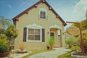 هتل Stargate Dream Vacation Resort