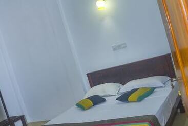 هتل Thammanna Eco Cabins