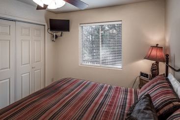 New Mexico Mountain Pines Cabin  Three Bedroom Cabin