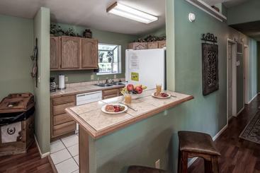 New Mexico Mountain Pines Cabin Three Bedroom Cabin