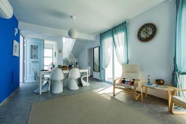 پانسیون Blue Diamond Villas