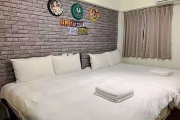 پانسیون Love Feng Jia Apartment