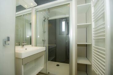 استراحتگاه Village Vacances Les Lambrilles   Chalets