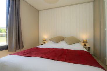 استراحتگاه Village Vacances Les Lambrilles   Chalets