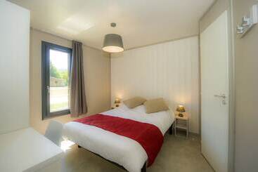استراحتگاه Village Vacances Les Lambrilles   Chalets