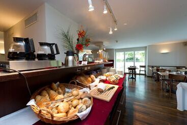 Apart Hotel Zurich Airport