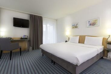 Apart Hotel Zurich Airport