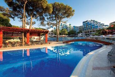 Cornelia De Luxe Resort   All Inclusive