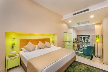 Cornelia De Luxe Resort   All Inclusive - Belek