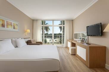 هتل Dobedan World Palace