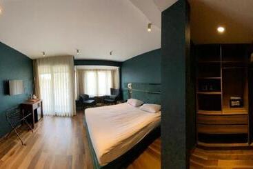 Armagrandi Spina Hotel Special Category