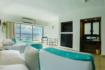 هتل B Cozumel