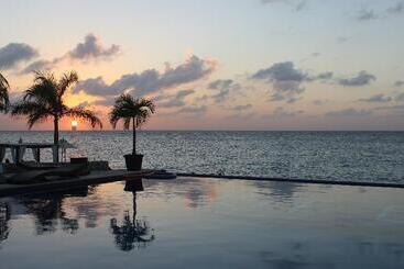 هتل B Cozumel