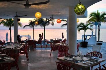 هتل B Cozumel
