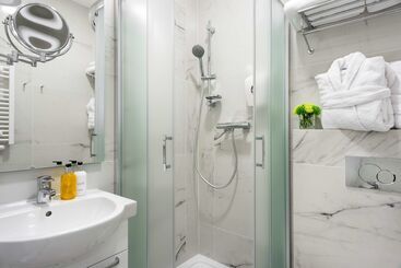 هتل Best Western Plus Krakow Old Town