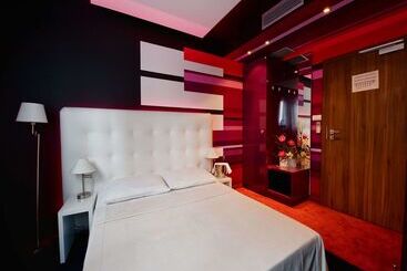 هتل Best Western Plus Krakow Old Town