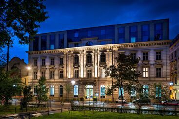 هتل Best Western Plus Krakow Old Town