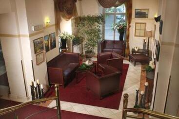 هتل Best Western Plus Krakow Old Town