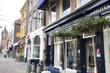 هتل Bridges House Delft