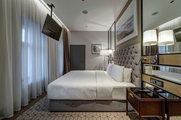 Chekhoff Hotel Moscow Curio Collection By Hilton