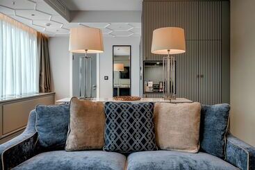 Chekhoff Hotel Moscow Curio Collection By Hilton