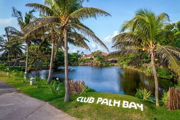 هتل Club Palm Bay