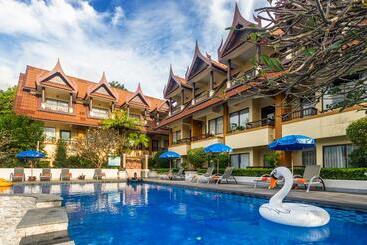 هتل Diamond Cottage Resort & Spa