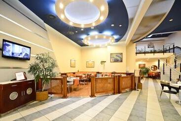 酒店 Domodedovo Air