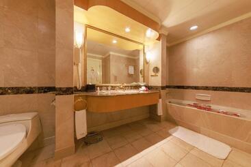 Grand Noble Hotel Dongguan