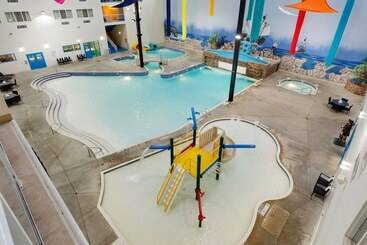 هتل Holiday Inn Lethbridge, An Ihg