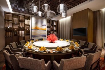 هتل Holiday Inn Resort Sanya Bay, An Ihg