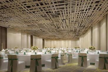 هتل Holiday Inn Resort Sanya Bay, An Ihg