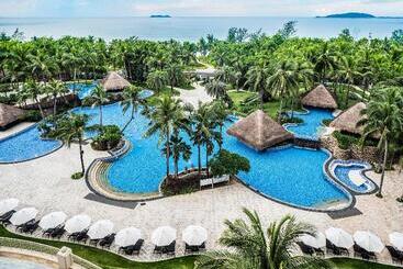 هتل Holiday Inn Resort Sanya Bay, An Ihg