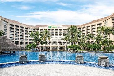 هتل Holiday Inn Resort Sanya Bay, An Ihg