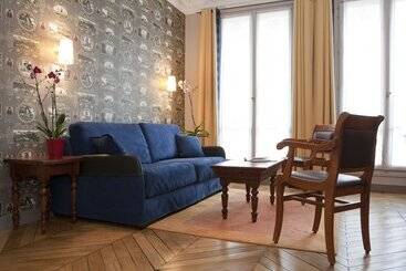 هتل Home Paris 16
