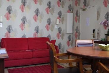 هتل Home Paris 16