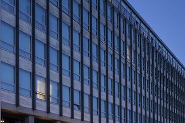 هتل Ibis Den Haag City Centre