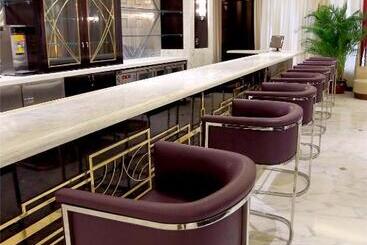 Jinjiang Metropolo Hotel Classiq,shanghai Bund Circle